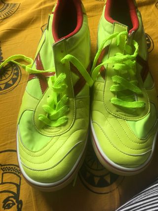 ENVÍO GRATIS. Zapatillas Munich 44