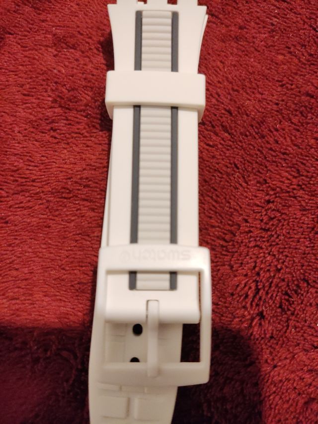 Correa para reloj marca Swatch scuba.