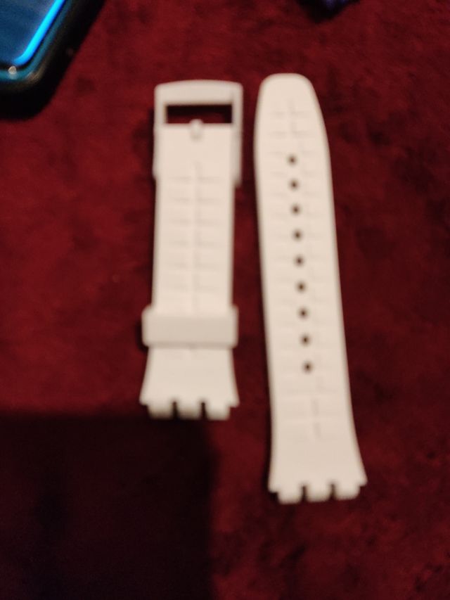 Correa para reloj marca Swatch scuba.