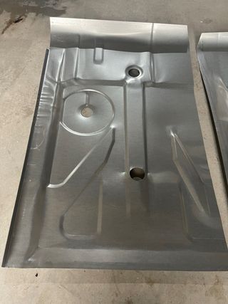 Planchas suelo y bateria bmw e30
