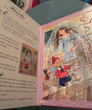 Libro cuentos de Hadas con puzzle en su interior