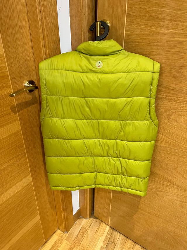 Chaleco plumas verde