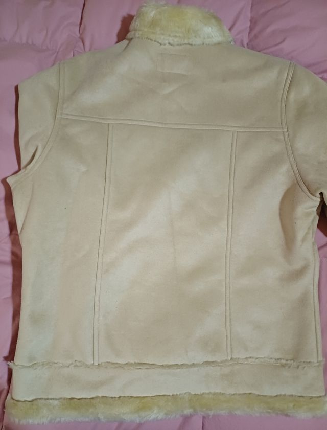 Abrigo corto sin estrenar