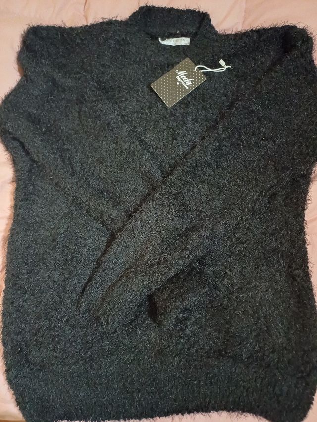 Jersey negro sin estrenar