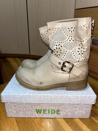 botines beige