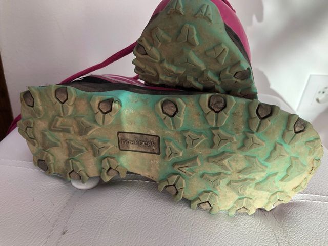 Zapatillas montaña niña