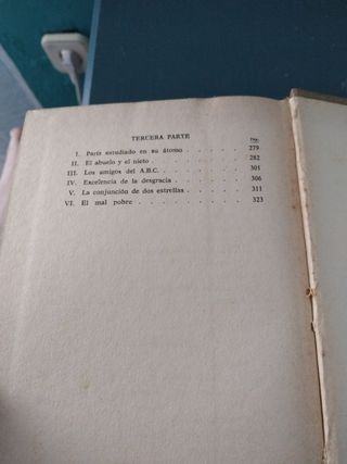 Libro los miserables de Victor hugo 1 2 y 3 parte