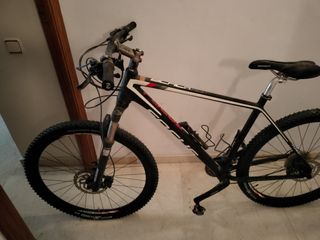 Bicicleta Focus Black Forest
