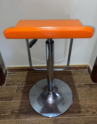 Taburetes Altos de Cocina o Barra