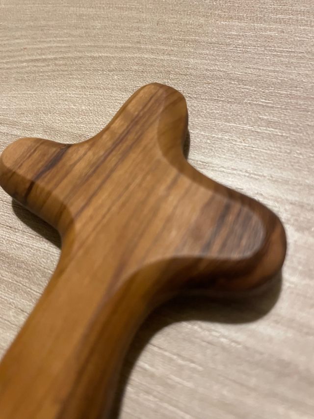 Croce stilizzata da Gerusalemme