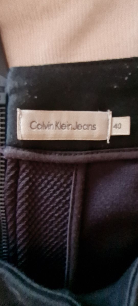 Falda Calvin Klein