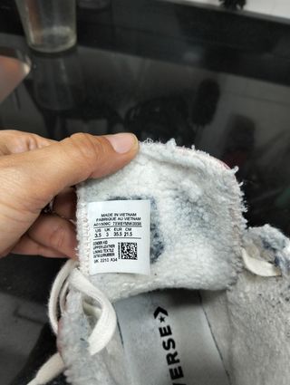 Converse