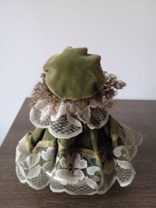 Bambola veneziana carillon