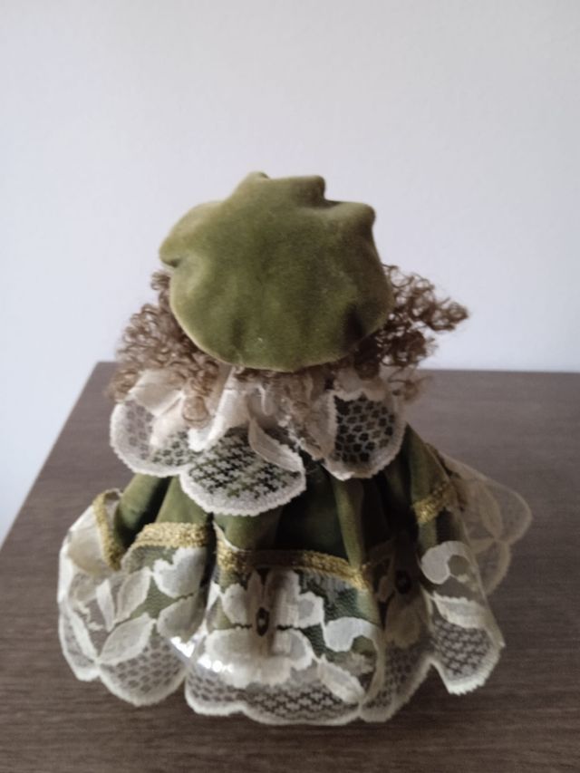 Bambola veneziana carillon