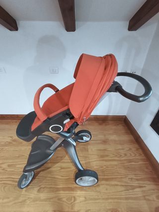 Capazo, silla y cuco Stokke Xplory