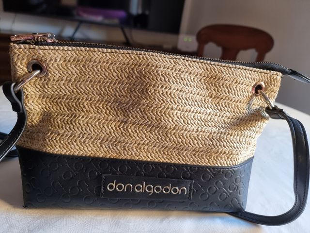 Se venden bolsos