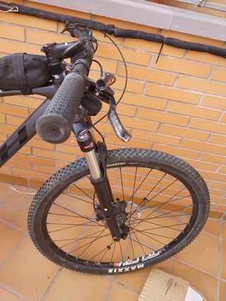 Bicicleta montaña Bh.  Expert. 4.0. Cuadro alumini