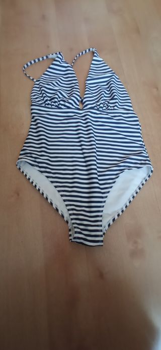 Bañador rayas.