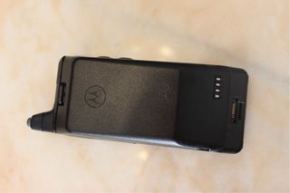 Teléfono móvil Motorola Micro Tac II