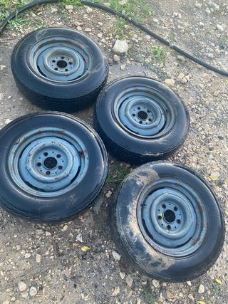 Llantas de coche antiguo mercedes  123w