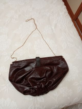 Bolso de piel bovina,
