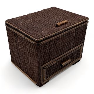 Costurero de Mimbre con un cajón