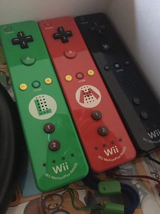 Lote CONSOLA WII Mario Kart+3 Mandos+3 Juegos