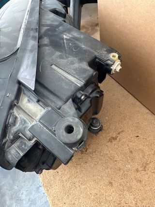FARO DELANTERO XENON GOLF GTI MK7