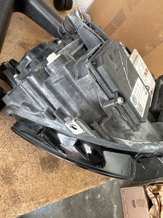 FARO DELANTERO XENON GOLF GTI MK7