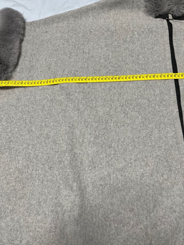 Poncho-Capa Donatzelli muy elegante, talla única