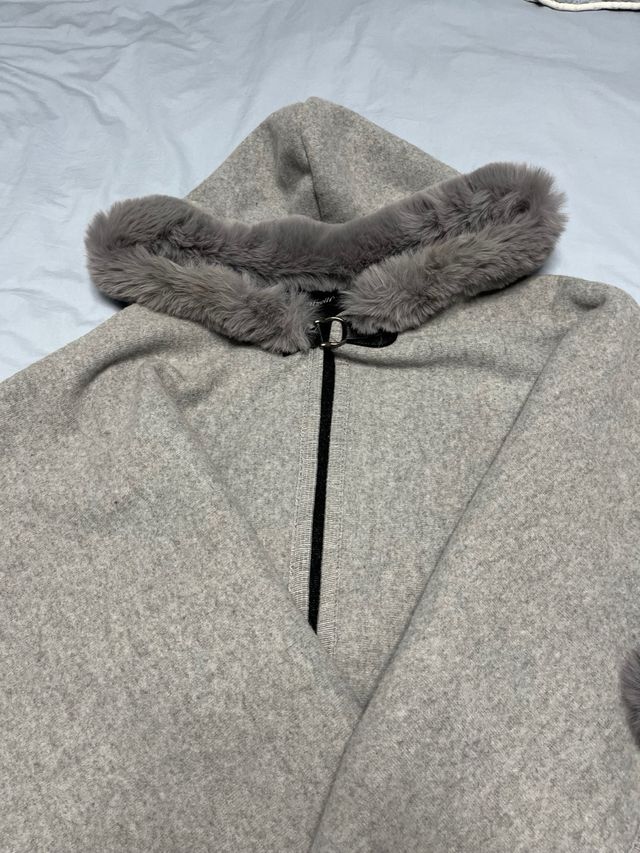 Poncho-Capa Donatzelli muy elegante, talla única