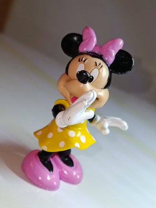 FIRGURA DE MINNIE ARTICULADA