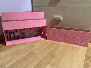 Casa de las L.O.L y muñecas