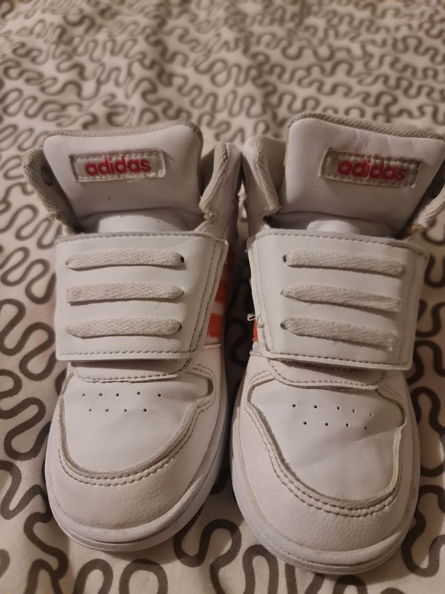 Zapatillas Adidas niño talla 27