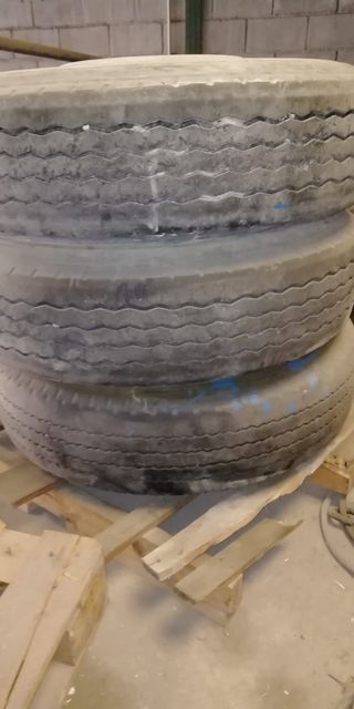 Neumaticos 10r 17.5 usados