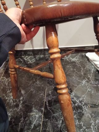 Silla tipo windsor. Mocholi. Vintage años 60.