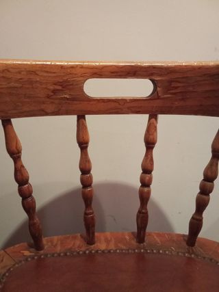 Silla tipo windsor. Mocholi. Vintage años 60.