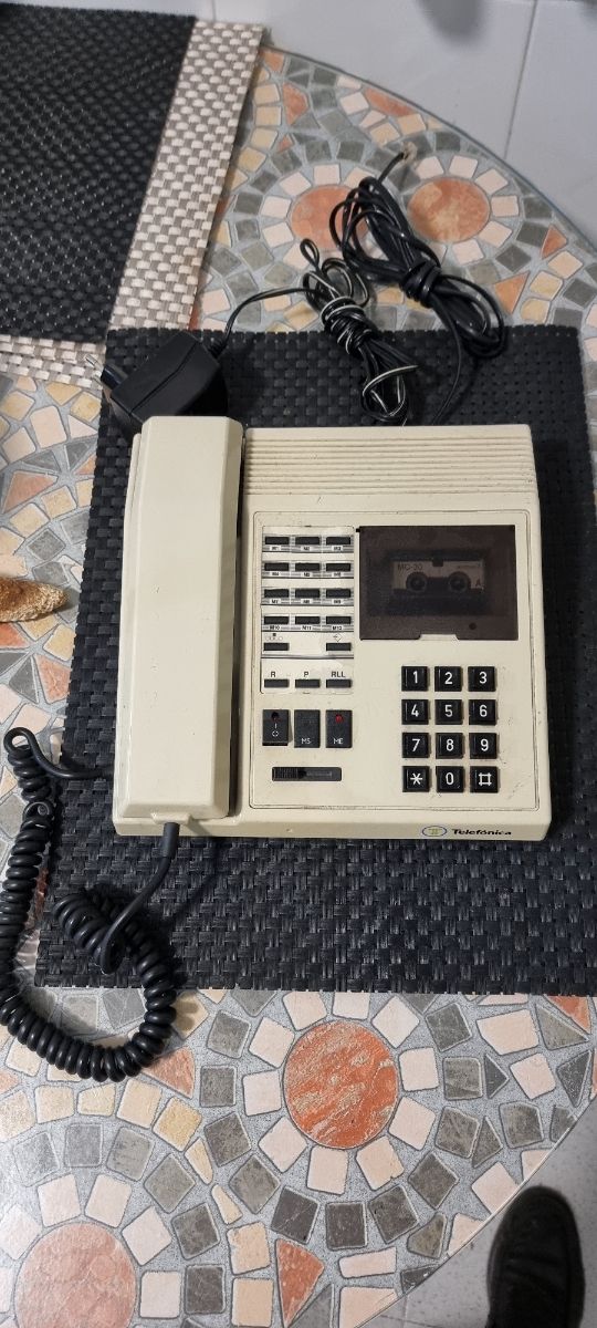 TELEFONO ANTIGUO