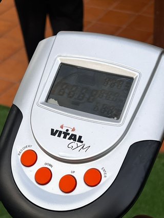 Bicicleta elíptica Vital Gym