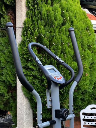 Bicicleta elíptica Vital Gym