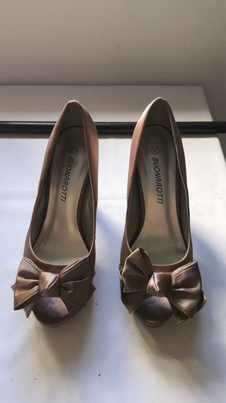 zapatos de fiesta bronce