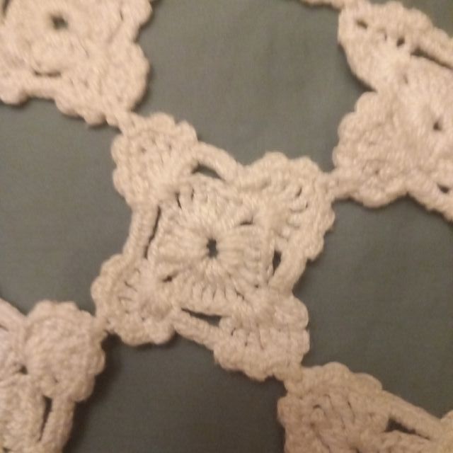 Set di tappeti all'uncinetto