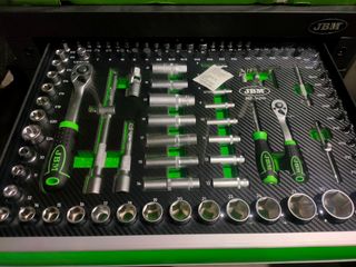 KIT DE HERRAMIENTAS JBM