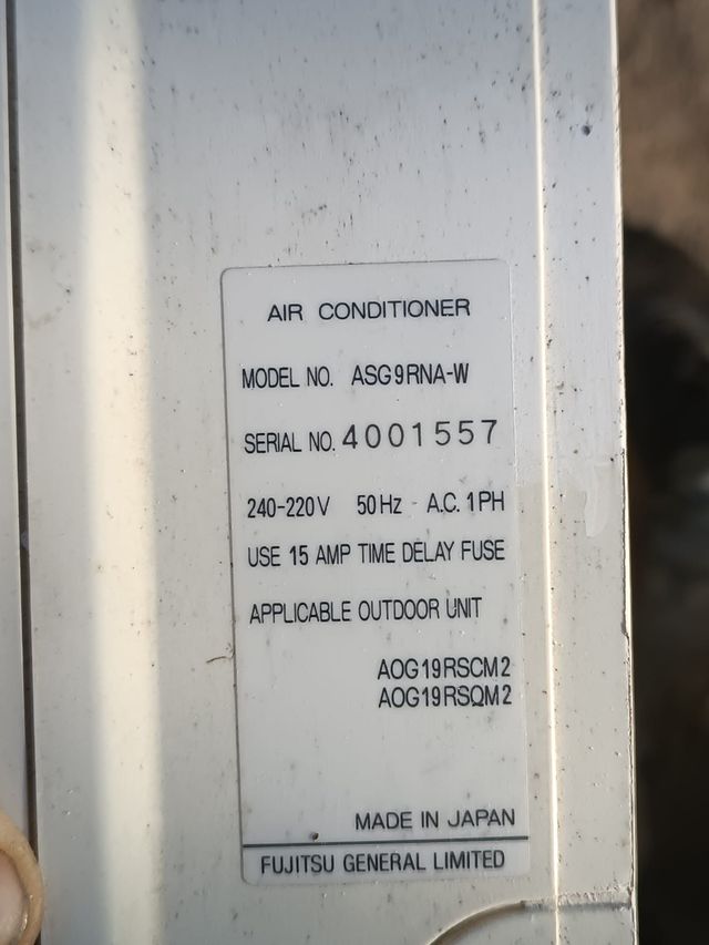 Split Fujitsu ASG9RNA-W