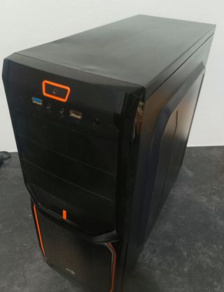 Ordenador i5 - 8GB RAM - Disco SSD 256GB.