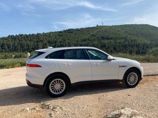 Jaguar F-Pace 2017