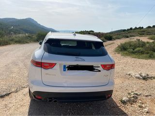 Jaguar F-Pace 2017