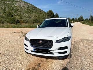 Jaguar F-Pace 2017