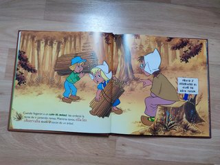 Lote 5 libros clásicos con olores.