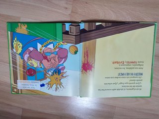 Lote 5 libros clásicos con olores.